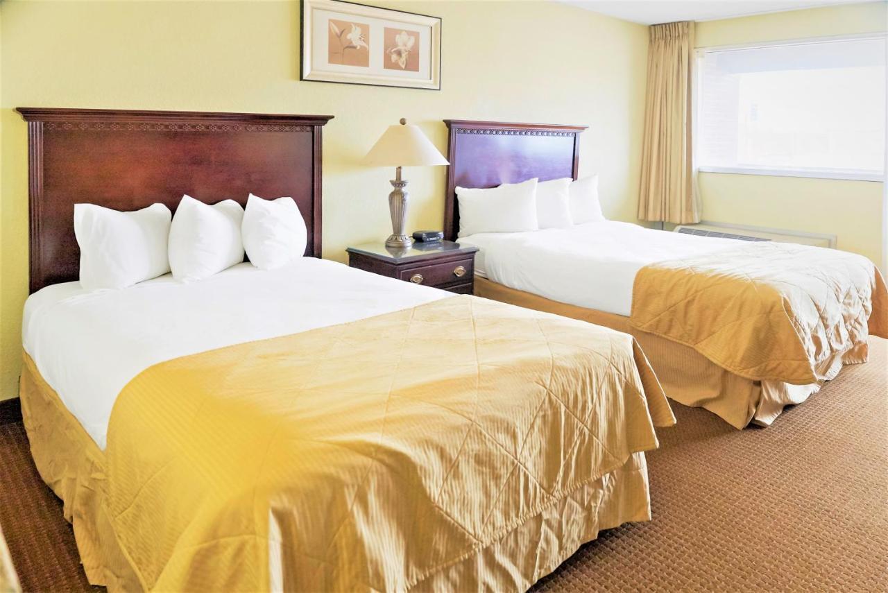 Economy Hotel Plus Wichita Luaran gambar